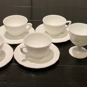 Vintage Indiana Colony Harvest Grape White Milk Glass Set of 4 Teacups and Saucers ,Creamer and Sugar Bowl