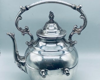 Vintage W M Rogers Silverplated Kettle