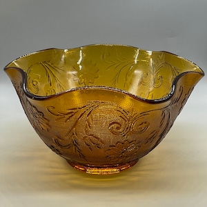 Vintage Tiara Indiana Glass Amber Sandwich Pattern Wavy Serving Bowl