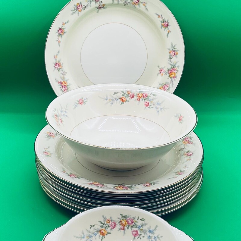 Chinoiserie Nautilus Shell Container main image 0
