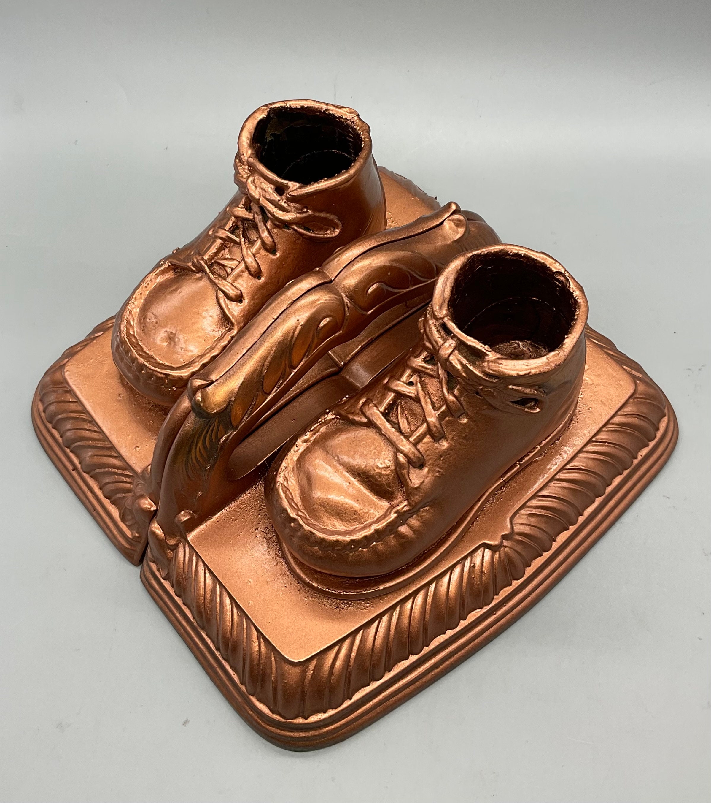 【完売品】VintageWorks DH5736BRONZE(BROWN) Vintage Bron Shoe Co-83 Bronzed Baby Shoe Bookends - Etsy