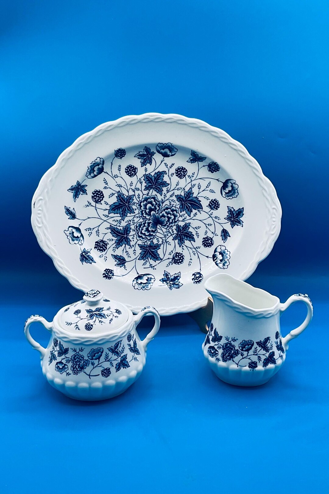 Vintage W.h.grindley Staffordshire England Old Chelsea Blue