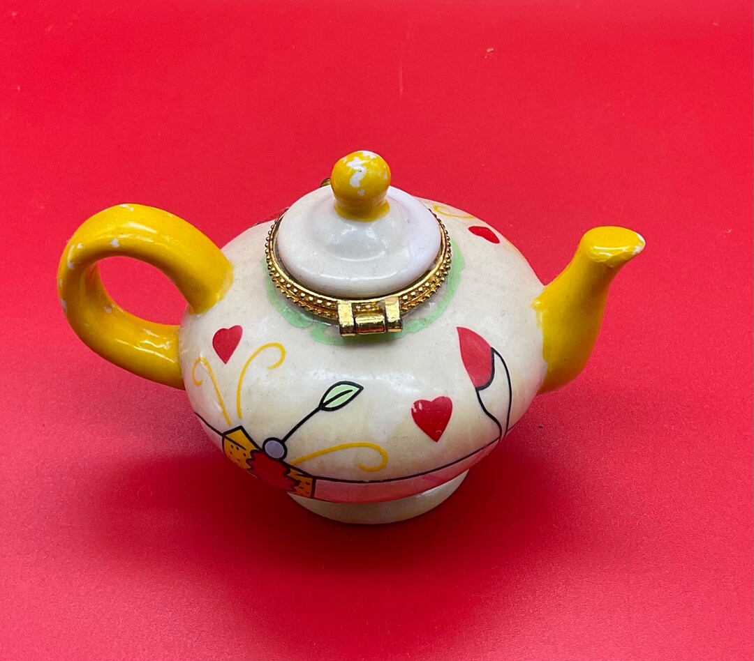 Vintage Teapot Trinket Box/yellow Teapot With Red Hearts Ring Etsy