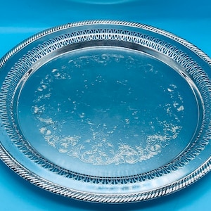 Vintage WM Rogers Silverplate Round Pierced Edge Tray