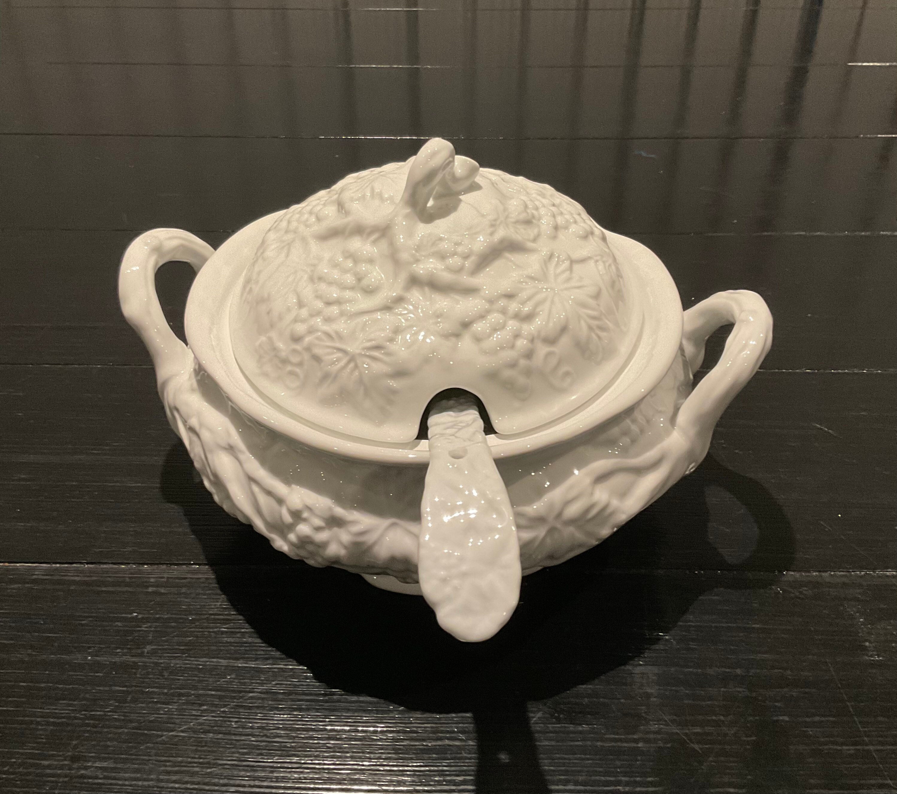 Vintage Basic Porcelana by Home Essentials and Beyond Milky Etsy