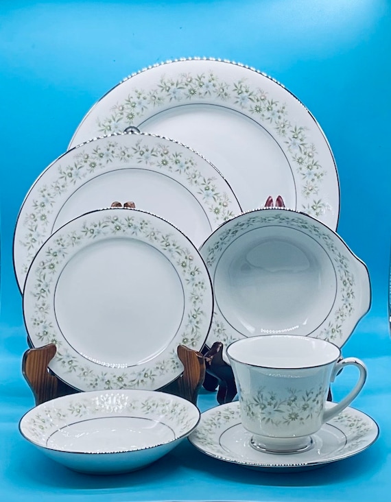 Noritake 花柄食器セット 7点 好みのテイストから探す 花柄 | ノリタケ食器公式オンラインショップ