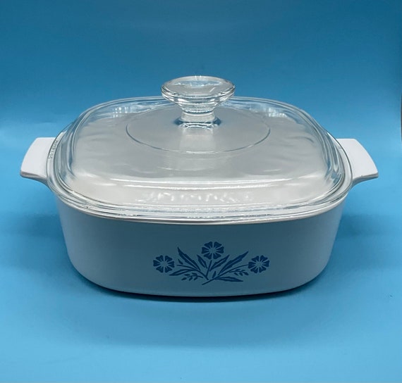 CORNINGWARE BLUE FLOWERS CORNFLOWER 2QT CASSEROLE BAKING DISH WITH