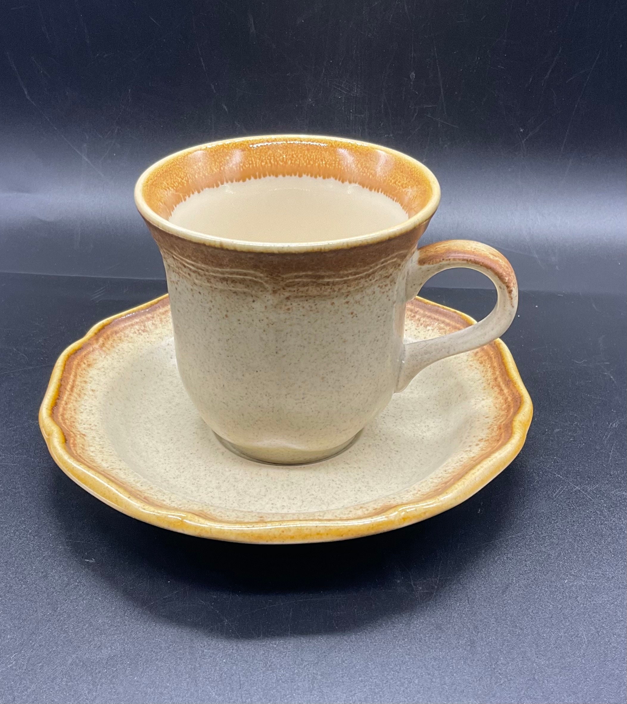 Mikasa Whole Wheat E8001 -E8000 Oven to Table Stoneware 4 Pieces