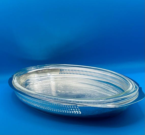 Vintage WM Rogers 809 Silver Plated Oval Tray With Pierced Edge