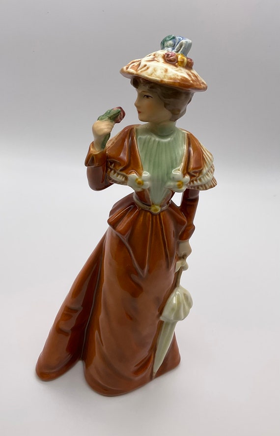 Goebel W.germany Vintage the Visitor 1894 Fashion Lady Figurine - Etsy