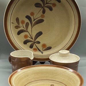 Vintage Premiere Potterskraft Wild Berries P5026 Stoneware Round Platter,Round Serving Bowl,Creamer and Covered Sugar Bowl