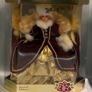 Mattel 1996 Happy Holidays Barbie Special Edition.Collectibles