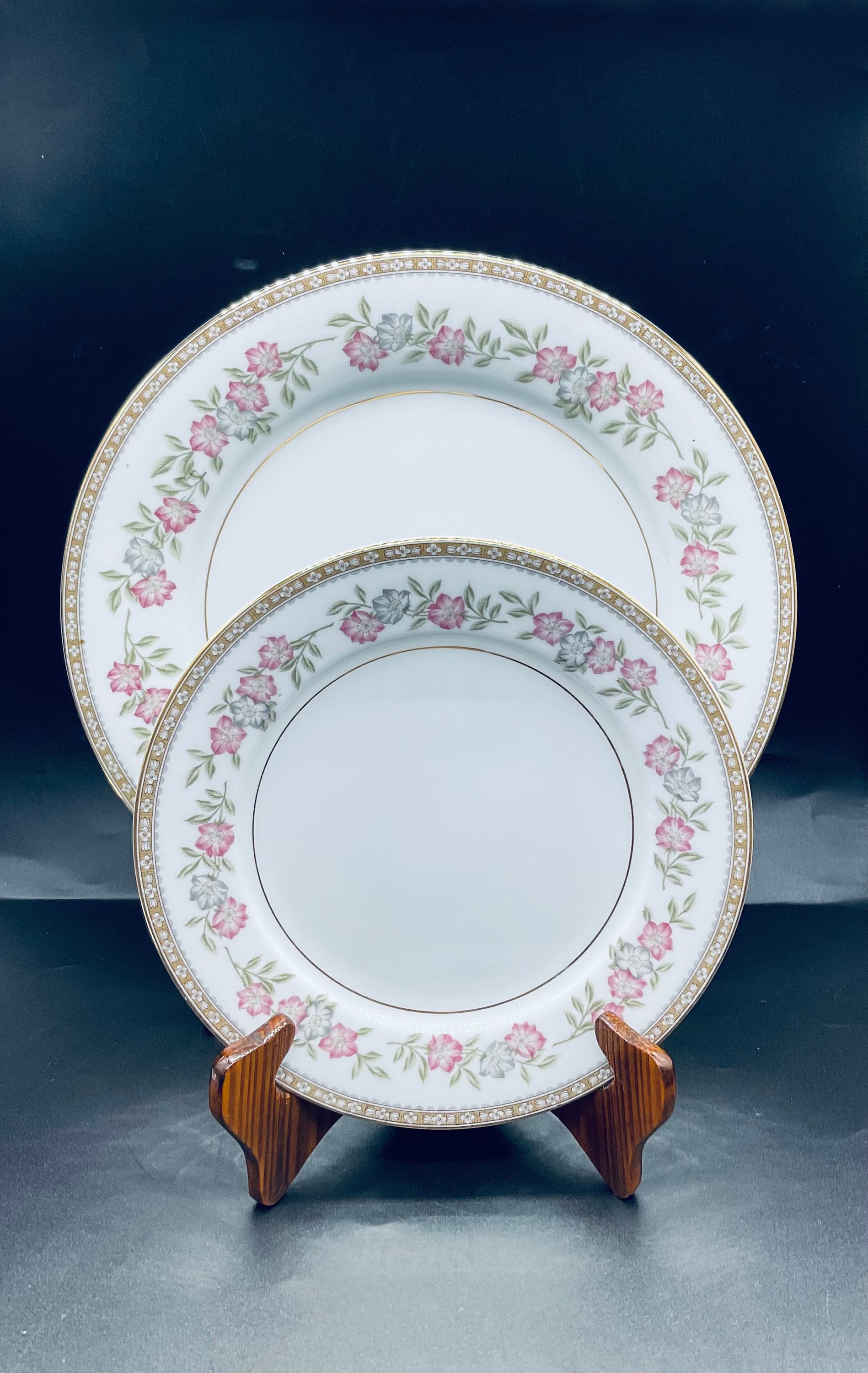 Vintage Noritake China 5408 Cordell 4 Dinner Plates and 4 Salad