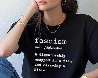 Camiseta con definición de antifascismo: ropa de protesta política, camiseta de justicia social