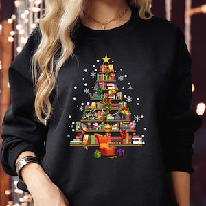 SWEATSHIRT (5324) BOOK CHRISTMAS Tree Sweatshirts Merry Bookmas Books Librarian Christmas Book Lovers Bookworm Bookish Teacher Gift Jumper