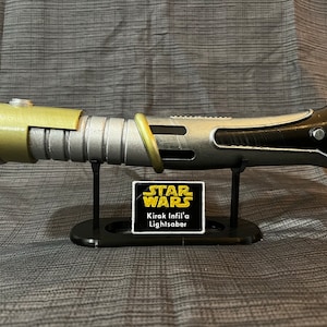 Kirak Infil&#39;a Lightsaber Hilt | Star Wars Replica | Hand Painted | Cosplay Prop | Display Base