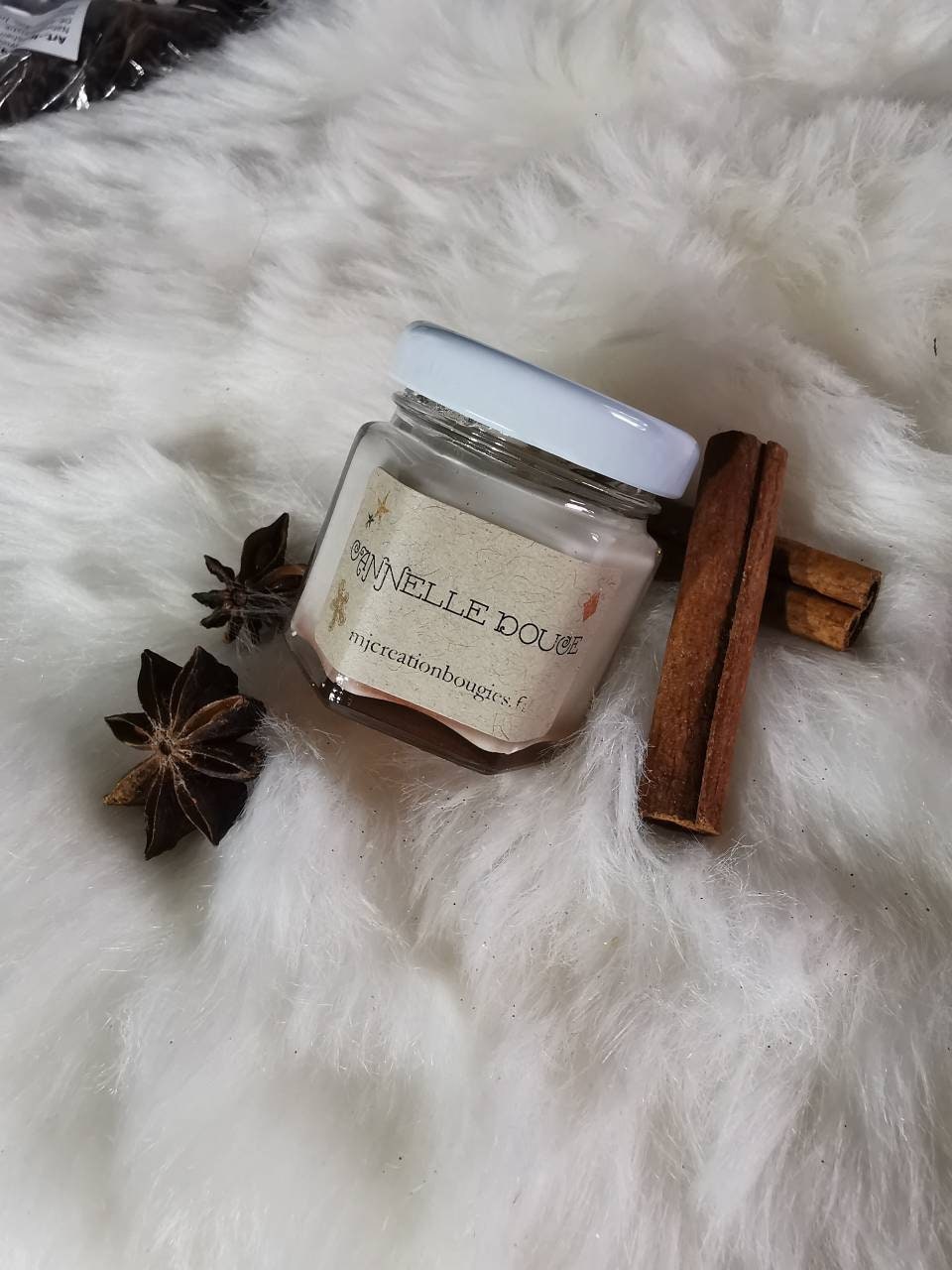 Mini Pot Bougie Parfumée de Noël Senteur Cannelle Douce