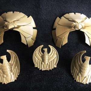 Eagle superhero guy 3D printed cosplay costume set in ANTIQUE gold: buckle/shoulder guards/boots