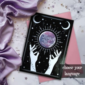 Carte de badge magique pour maman - Fête des mères sorcière, cadeau mystique pour maman, voeux alternatif pour maman avec badge de 58 mm, grand cadeau souvenir