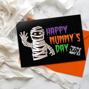 Glückliche Mama Tageskarte - Gruselige niedliche Muttertag, Halloween-bezogene Mutterkarte, Horror-Thema Muttergeschenk, groß illustriert mit orangefarbenem Umschlag