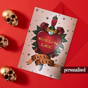 Gepersonaliseerde tattoo flash liefdeskaart | Aangepaste gouden paarnamen | Valentijns-, verlovings-, vriend- of vriendincadeau | Hartzwaardroos