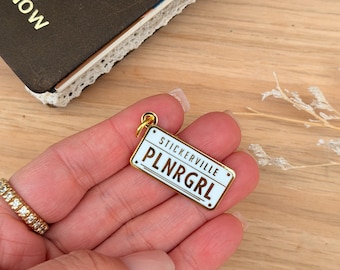 Planner Girl Planner Charm |  License Plate Traveler's Notebook Charm | Kolour Cafe TN | Enamel Planner Pin | Planner Accessories