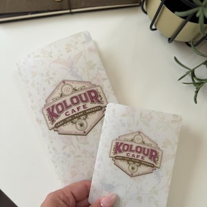 TN-mappinsats för resenärsanteckningsböcker i standard- och passstorlek | Jubileumslogotyp | PVC-organiseringsinsats för journaler och planerare