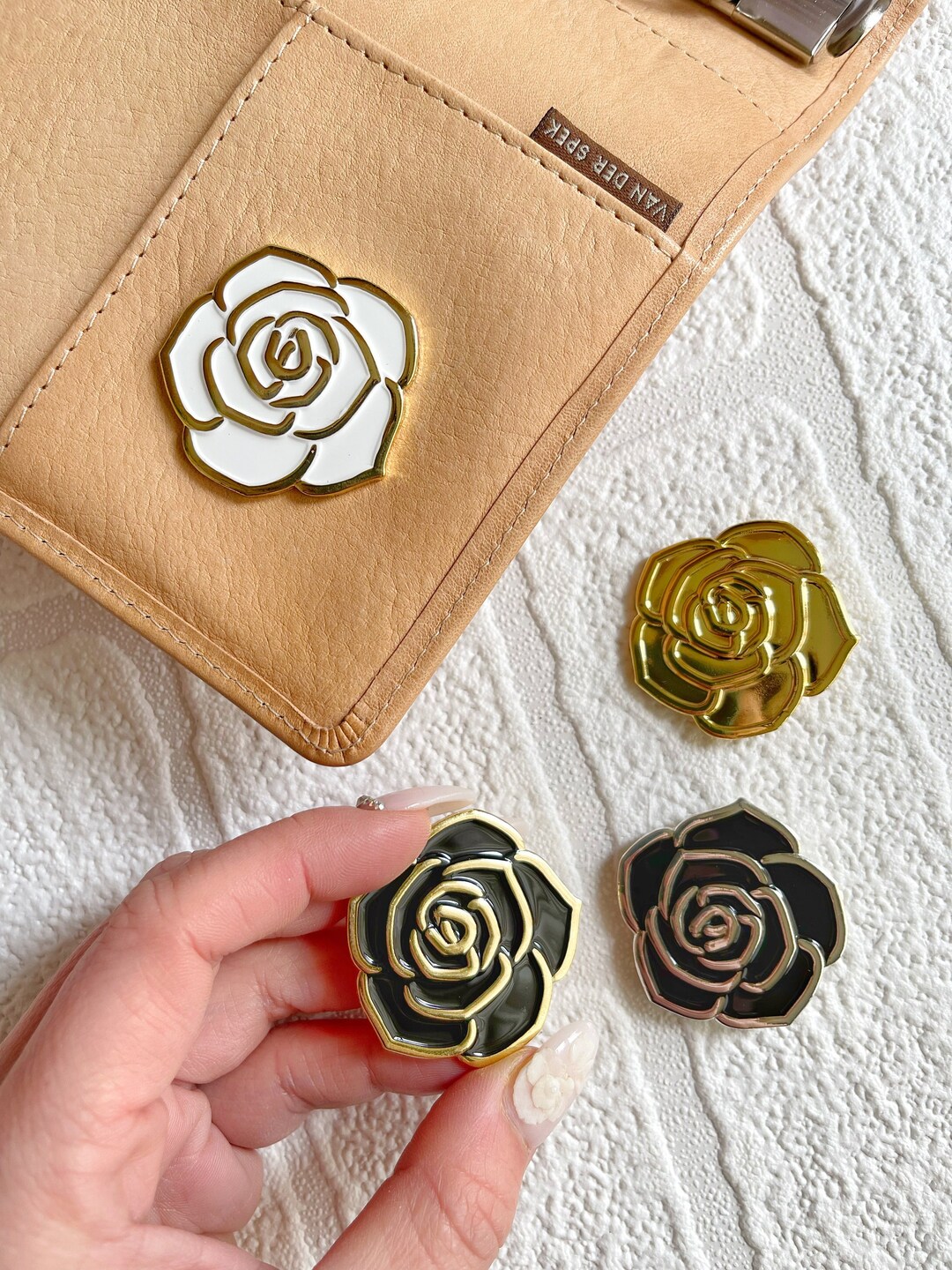 Lucky Angel Spilla Con Calamita A Fiore Di Camelia, Perla, Forte - Foto 3