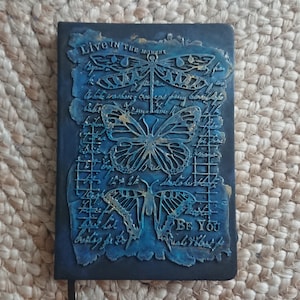 Notizbuch Cover mit Schmetterling und Glühwürmchen - handgemacht, Stamperia, Journaling, Kunstbuch, Gluebook, Schriftsteller, Künstler, schlau, kreativ