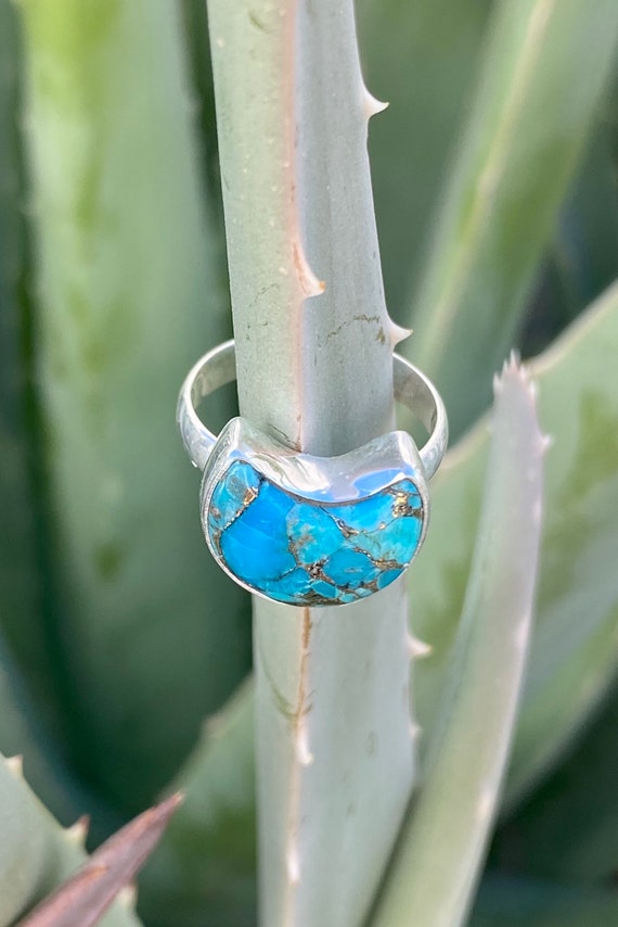 Sterling Silver and Turquoise Crescent Moon Ring - image 3