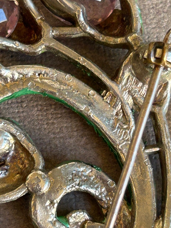 Broche Ancienne Laiton Et Strass Cristal Rouge - Années 1930/40