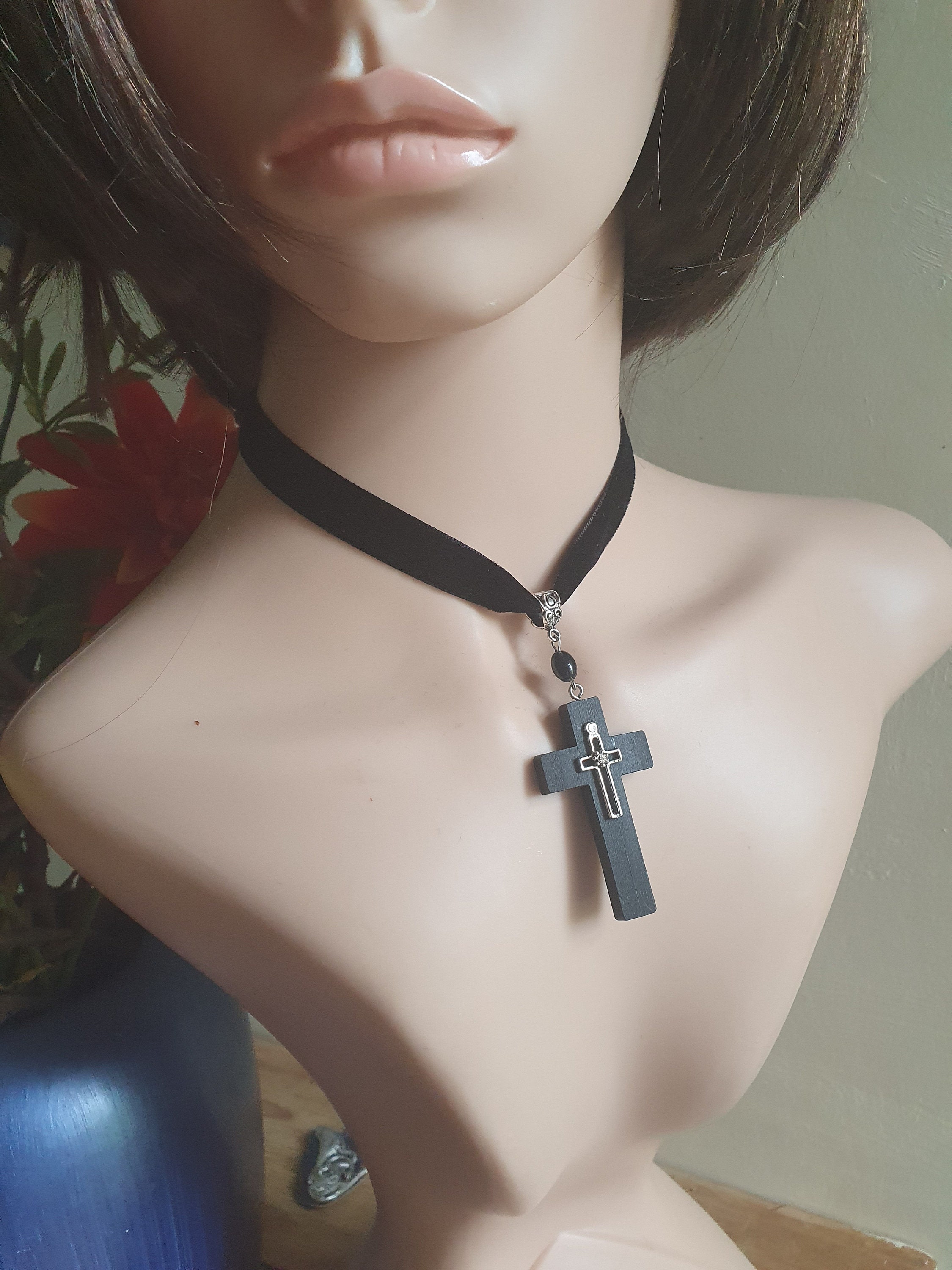 Wood Cross Necklace for Men & Women, Adjustable Leather Cord With Wooden  Cross Pendant, Gift for Catholic Boy, Christian Cross Choker, Psalm 