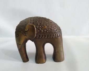 Escultura de bronce pequeño elefante, amante de los animales, regalo del día de la madre, elefante mágico, arte animal de bronce