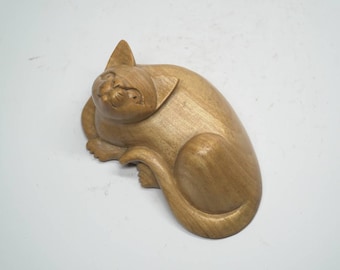 Gato perezoso de madera, escultura de gato, amante de los animales, arte animal, talla de madera, hecho a mano.