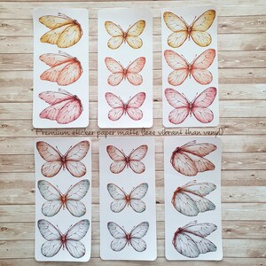 6 Sticker-Sheets mit je 3 Schmetterlingsstickers in verschiedenen Farben