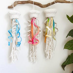 Macrame Jellyfish Decor Coastal Nursery Art Hanging Wall Decoration Beach House Nautical Theme Ocean Bedroom Boho Style Marine Creature