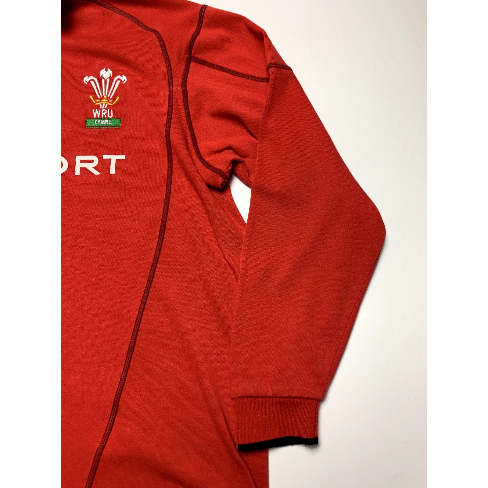 Reebok Rockport Wales Rugby WRU Cymru Jersey Long Sleeve Shirt
