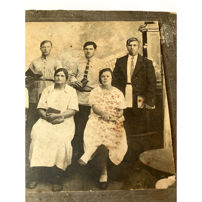 1930s-family-portrait-photo-vintage-black-white-photograph-etsy