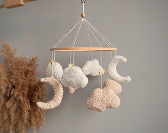 Personalized boucle clouds and moon baby nursery mobile, Neutral baby mobile, Neutral nursery mobile, Clouds mobile, Boucle Baby Mobile Clou