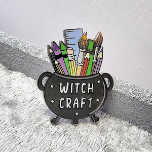 Witchcraft pin, enamel pin, cauldron pin, witch badge, art pin badge, gift for artist, creative pin, witchy gift, magic pin, craft pin badge