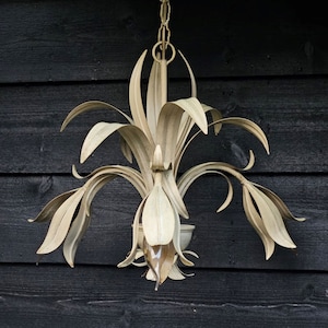 Italian Tole chandelier white cream, Tole lamp, Toleware chandelier,Tole light, Floral chandelier, Flower chandelier.