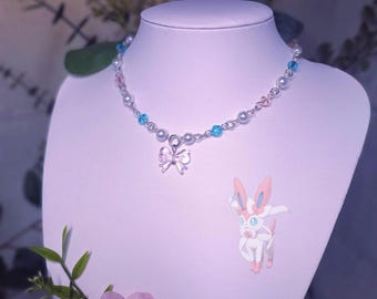 Sylveon ~ von Pokémon/ Eeveelutions inspirierte Perlen Halskette ~ Schmuck für Pokémon Fans ~ Anime Manga Fairycore Stil