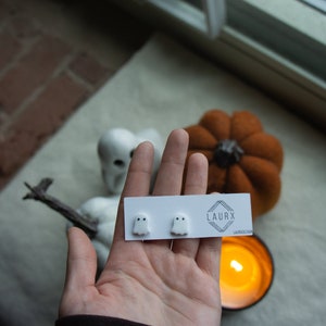 Mini Ghost Studs  - Halloween Earrings - Ghost Earrings - Clay Earrings - Spooky Earrings - Fall Earrings