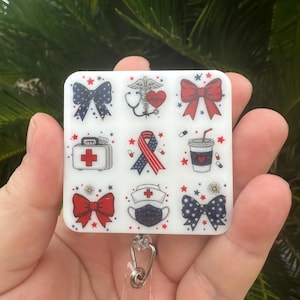 4. Juli Bange Reel, Lehrer Ausweis Reel, 4. Juli einziehbare Badge Reel, Krankenschwester ID-Halter, Kartenhalter, Perzonalized Badge Reel, Krankenschwester Gif