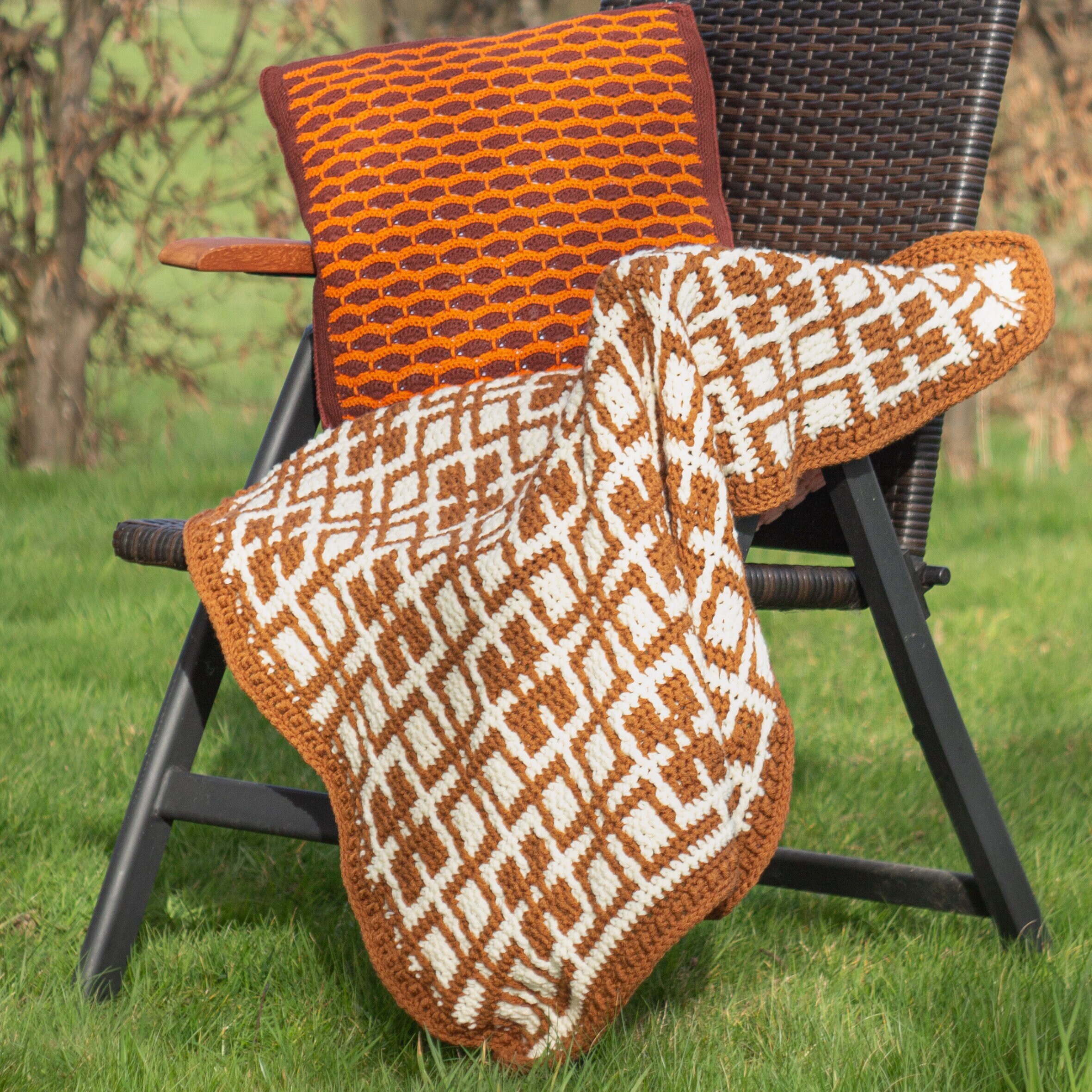 Small knee blanket hotsell