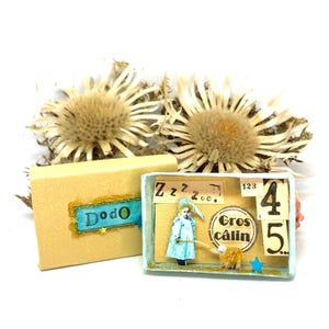 Miniatura di messaggio poetico dorato, scatola meravigliosamente morbida per addormentarsi, diorama da posizionare o appendere, regalo per bambina per insonne