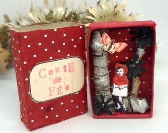 Miniature Diorama Red Riding Hood Fearless, Matchbox Red Little Hidding Hood Fairy Tale, Fairy Tale Little Wonder Box