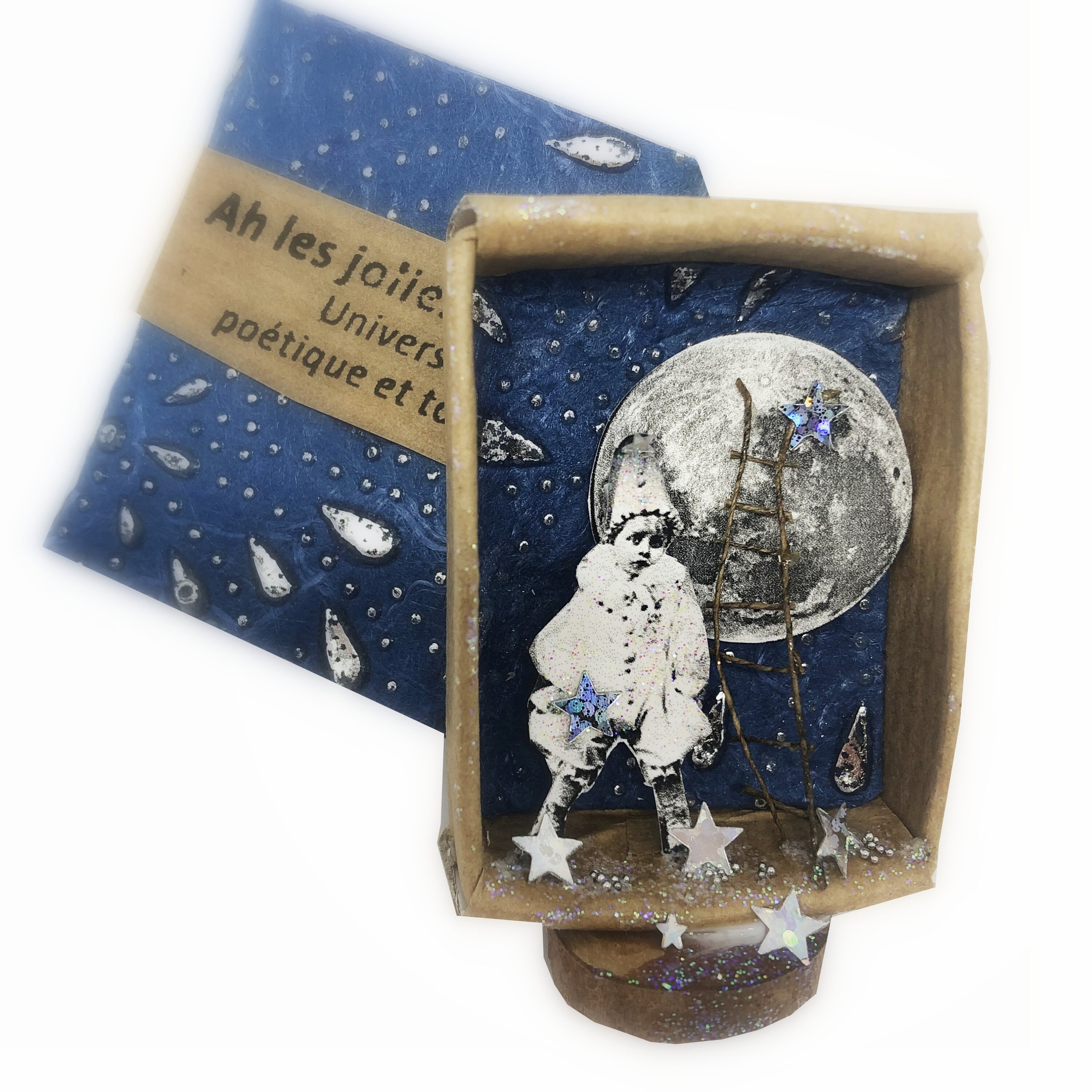 Diorama Miniature Lune Pierrot, Diorama Étoiles, Diorama Pierrot Étoiles, Handmade Matchbox Under Th