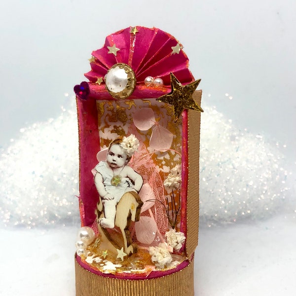 Noël diorama lumineux,child with horse,collection miniature,matchbox handmade,cadeau de Noël rétro décoration kitsch original
