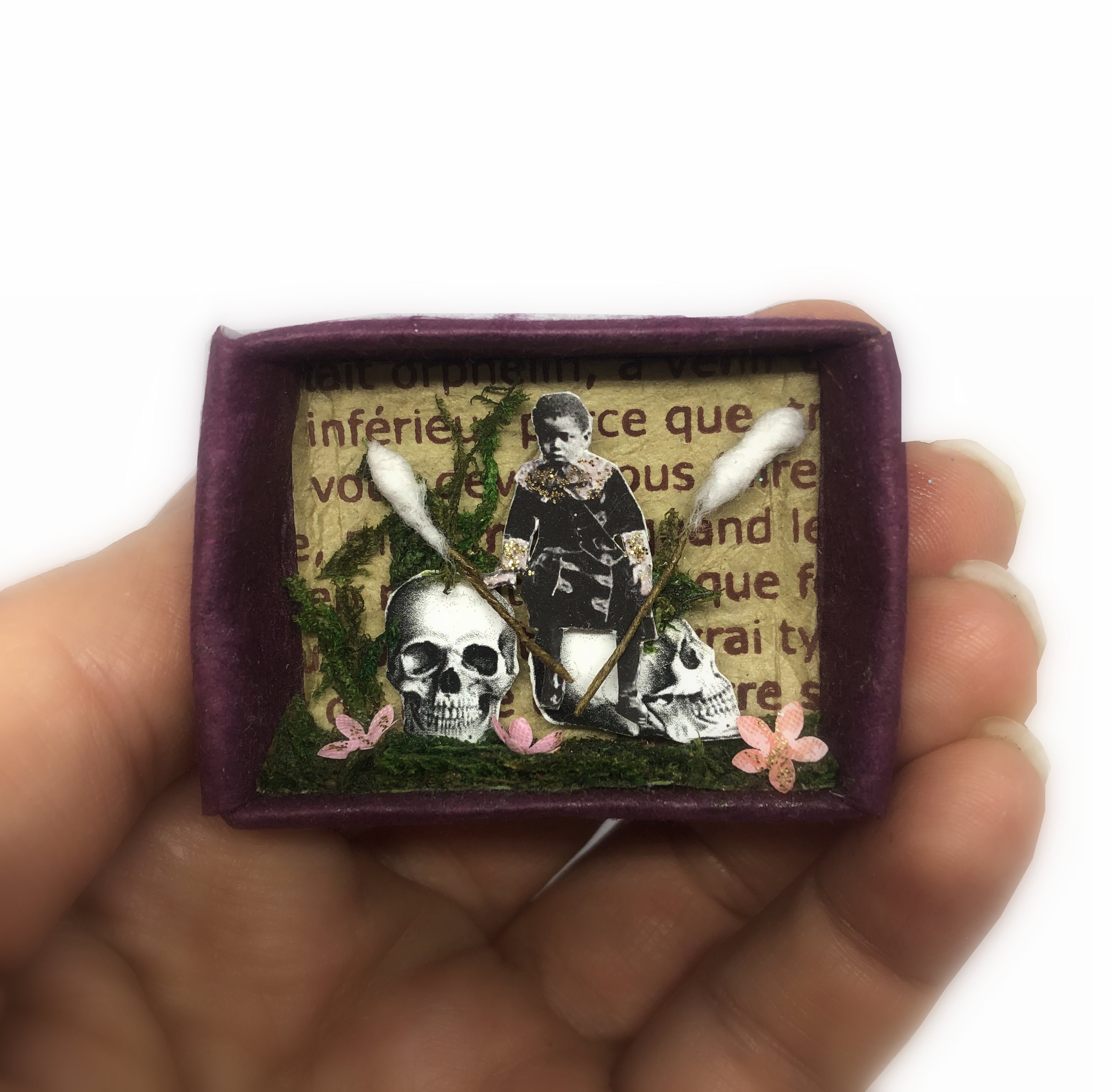 Diorama Miniature Vanité, Miniature Vanity, 3D Diorama Vanity, Matchbox Papercut Vintage, Curiosity 